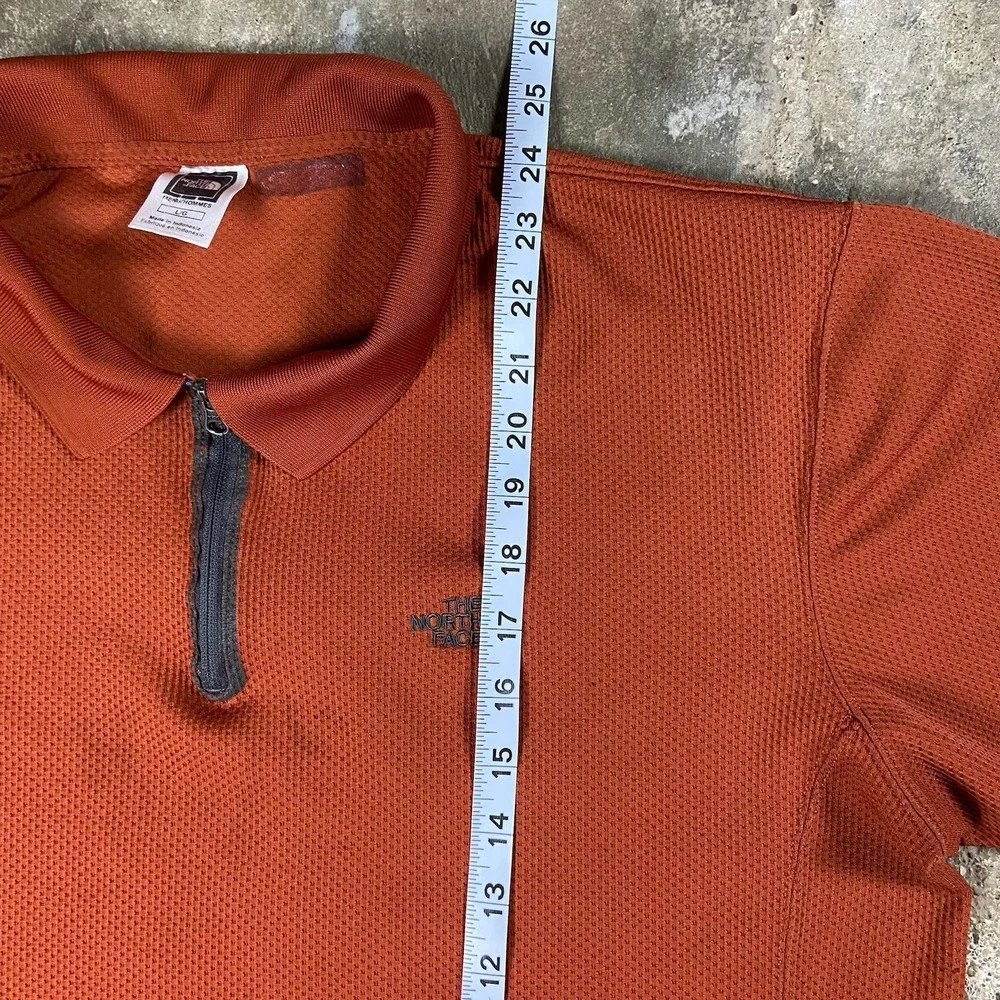The North Face 1/4 Zip Size Large Orange Long Sleeve Pullover Vaporwick Mockneck